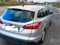Usata Ford Focus 115 CV (84 kW) 2013 Grigio Station wagon