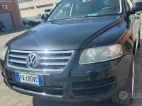 Usata VW Touareg 224 CV (164 kW) 2007 Nero SUV