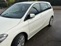 Usata Mercedes B180 90 CV (66 kW) 2013 Bianco Utilitaria