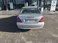 Usata Mercedes C220 Avantgarde 143 CV (105 kW) 2003 Berlina