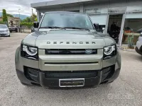 Usata Land Rover Defender HSE 200 CV (147 kW) 2020 Verde SUV