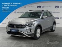 Usata VW T-Roc Life 110 CV (80 kW) 2022 Grigio SUV