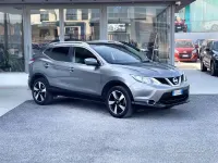 Usata Nissan Qashqai Tekna 110 CV (80 kW) 2016 Grigio SUV
