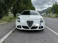 Usata Alfa Romeo Giulietta Exclusive 174 CV (127 kW) 2014 Utilitaria