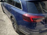 Usata Opel Insignia Cosmo 194 CV (142 kW) 2015 Blu Station wagon