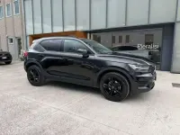 Usata Volvo XC40 Momentum 129 CV (94 kW) 2021 Nero SUV