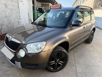 Usata Skoda Yeti Adventure 105 CV (77 kW) 2011 Marrone SUV