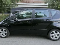 Usata Mercedes A180 Executive 109 CV (80 kW) 2012 Nero Berlina