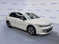 Usata VW Golf VIII Life 150 CV (110 kW) 2025 Bianco Utilitaria