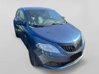 Usata Lancia Ypsilon Silver 70 CV (51 kW) 2023 Blu Utilitaria
