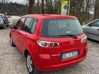 Begagnad Mazda 2 68 HK (50 kW) 2006 Röd Sedan
