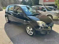 Begagnad Ford Fiesta Ghia 75 HK (55 kW) 2008 Svart Halvkombi