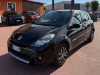 Usata Renault Clio III Dynamique 75 CV (55 kW) 2012 Nero Berlina