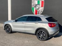 Usata Mercedes GLA220 170 CV (125 kW) 2014 Argento SUV