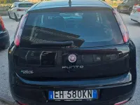 Usata Fiat Grande Punto 69 CV (50 kW) 2011 Nero Utilitaria