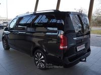 Usata Mercedes V300 Premium 237 CV (174 kW) 2023 Nero Monovolume