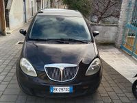 Usata Lancia Musa 90 CV (66 kW) 2005 Marrone Monovolume