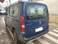 Usata Peugeot Rifter Allure 101 CV (74 kW) 2021 Blu Monovolume