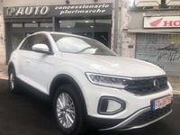 Usata VW T-Roc 110 CV (80 kW) 2024 Bianco SUV