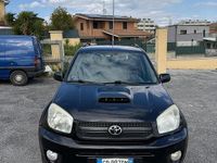 Usata Toyota RAV4 115 CV (84 kW) 2005 Nero SUV