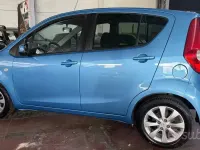 Usata Opel Agila 68 CV (50 kW) 2014 Bluazzurro Utilitaria
