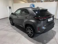 Usata Toyota Yaris Cross Lounge 116 CV (85 kW) 2023 Argento SUV