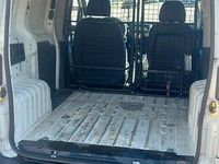 Usata Peugeot Bipper 75 CV (55 kW) 2010 Bianco Monovolume