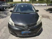 Usata Toyota Yaris Active 90 CV (66 kW) 2013 Other Utilitaria