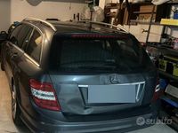 Usata Mercedes C220 AMG 170 CV (125 kW) 2008 Blu Station wagon