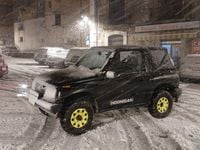 Usata Suzuki Vitara 75 CV (55 kW) 1992 Nero SUV