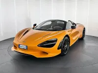 Nuova McLaren 750S 751 CV (552 kW) 2026 Arancione Cabrio