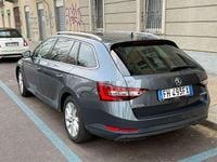Usata Skoda Superb Executive 120 CV (88 kW) 2017 Grigio Station wagon