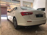 Usata Maserati Ghibli 275 CV (202 kW) 2016 Bianco Berlina