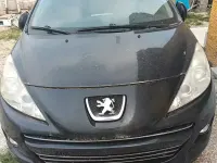 Usata Peugeot 207 CC 110 CV (80 kW) 2011 Nero Cabrio