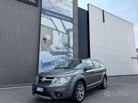 Usata Fiat Freemont Lounge 170 CV (125 kW) 2012 Grigio SUV