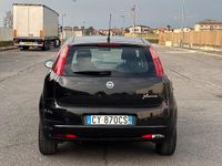 Usata Fiat Grande Punto Dynamic 75 CV (55 kW) 2005 Nero Utilitaria
