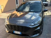 Usata Ford Kuga ST-Line 150 CV (110 kW) 2023 Grigio SUV