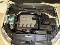 Usata VW Golf VII Comfortline 105 CV (77 kW) 2012 Bianco Berlina