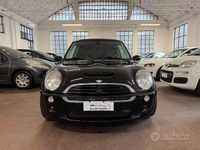 Usata Mini Cooper S Coupé 200 CV (147 kW) 2005 Nero Coupé