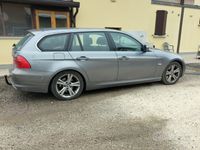 usata BMW 320 d E91 177CV gancio traino