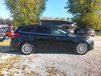 Usata Ford Focus Individual 115 CV (84 kW) 2014 Nero Berlina