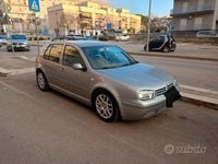 Usata VW Golf 105 CV (77 kW) 2004 Grigio Berlina