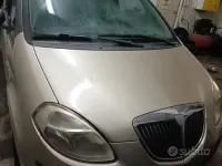 Usata Lancia Musa 95 CV (69 kW) 2005 Nero Monovolume