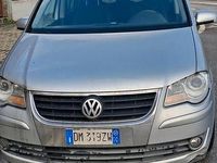 Usata VW Touran 105 CV (77 kW) 2009 Grigio Monovolume