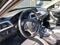 Usata BMW 318 Advantage 150 CV (110 kW) 2018 Nero Station wagon