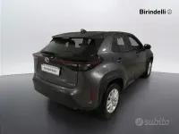 Usata Toyota Yaris Cross Active 92 CV (67 kW) 2022 Grigio SUV