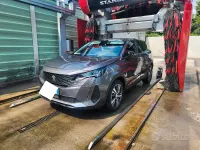 Usata Peugeot 3008 Allure 131 CV (96 kW) 2022 Grigio SUV