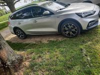 Usata Ford Focus ST-Line 125 CV (91 kW) 2019 Grigio Utilitaria