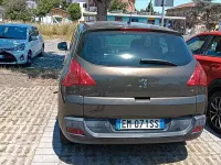 Usata Peugeot 3008 112 CV (82 kW) 2012 Marrone Station wagon