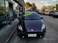 Usata Fiat Punto Lounge 69 CV (50 kW) 2016 Nero Utilitaria